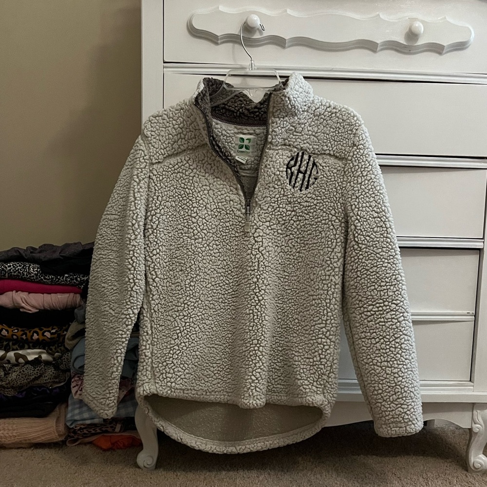 white sherpa jacket!!
